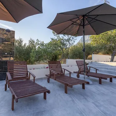 Olive Lounge House Ferienhaus