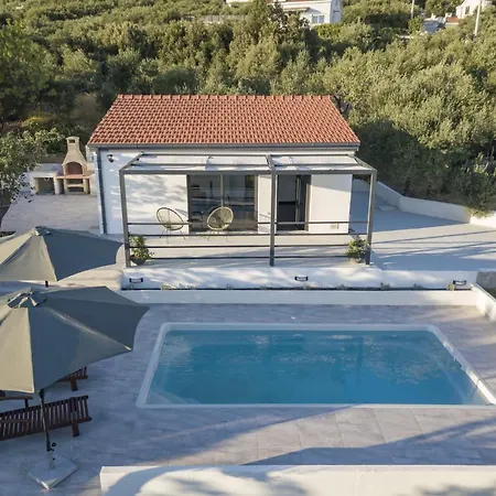Olive Lounge House Ferienhaus Makarska
