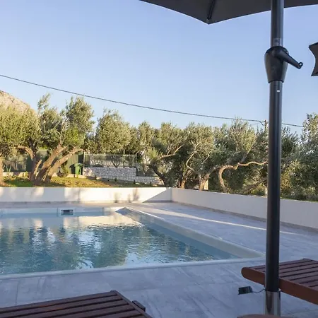 Vikendica Olive Lounge House Makarska