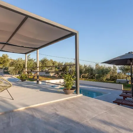 Vikendica Olive Lounge House *
